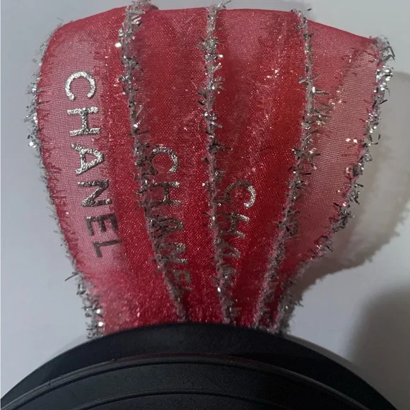 Genuine Chanel Ribbon Red Sheer Holiday 100% authentic ONE YARD - Picture 4 of 6
